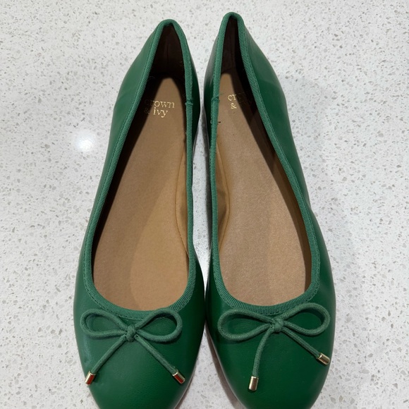 Crown & ivy Green Ballet Flats with Bow - Picture 5 of 5